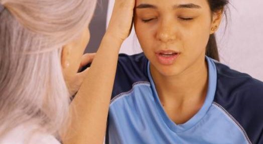 An Athletic Trainer�??s Role in Helping Prevent, Assess and Care for a Concussed Athlete