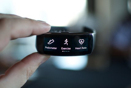 Wearable Tech is New Top Fitness Trend for 2019