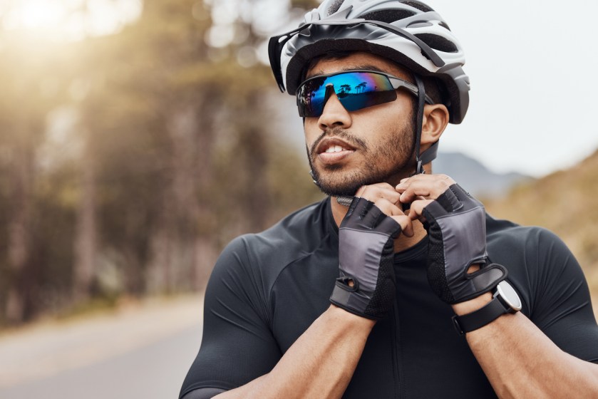 How to Choose the Best Sports Sunglasses for Performance and Protection
