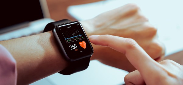 Mobile Apps for Athletic Wellness: Tracking Sleep, Nutrition, and Recovery