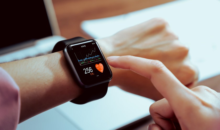 Mobile Apps for Athletic Wellness: Tracking Sleep, Nutrition, and Recovery